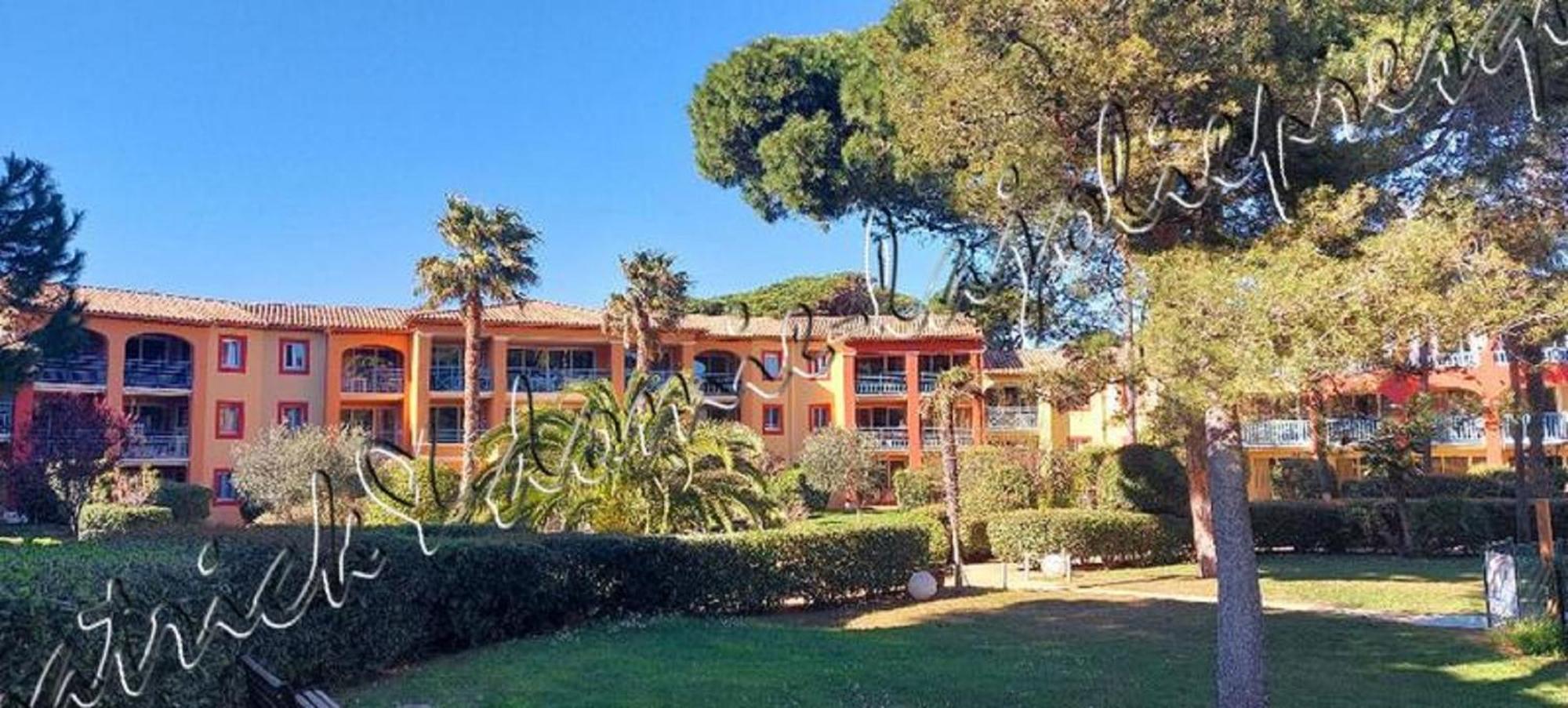 Magnifique Parc De La Presqu'Ile Avec Piscine Et Plage Face A Porquerolles ! Hyeres Exterior photo