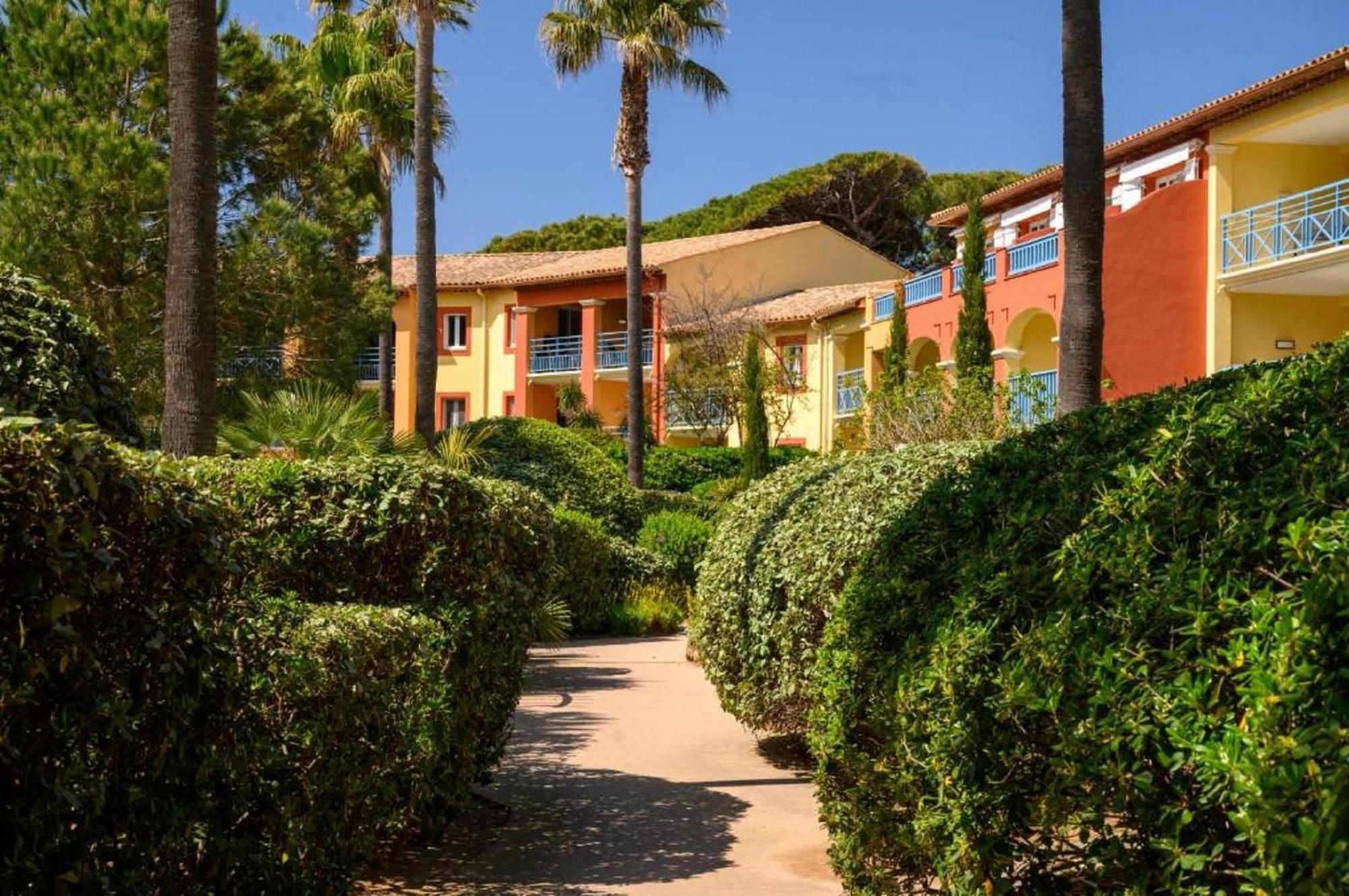 Magnifique Parc De La Presqu'Ile Avec Piscine Et Plage Face A Porquerolles ! Hyeres Exterior photo
